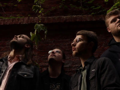 Il gruppo Rush on Mars ci presenta il suo nuovo EP, "Way Out"